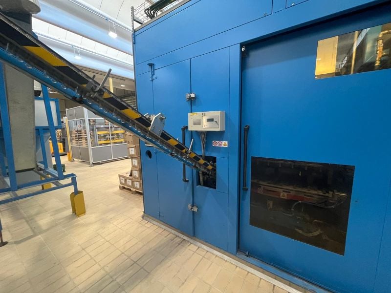 IMPIANTO DI IMBOTTIGLIAMENTO-2